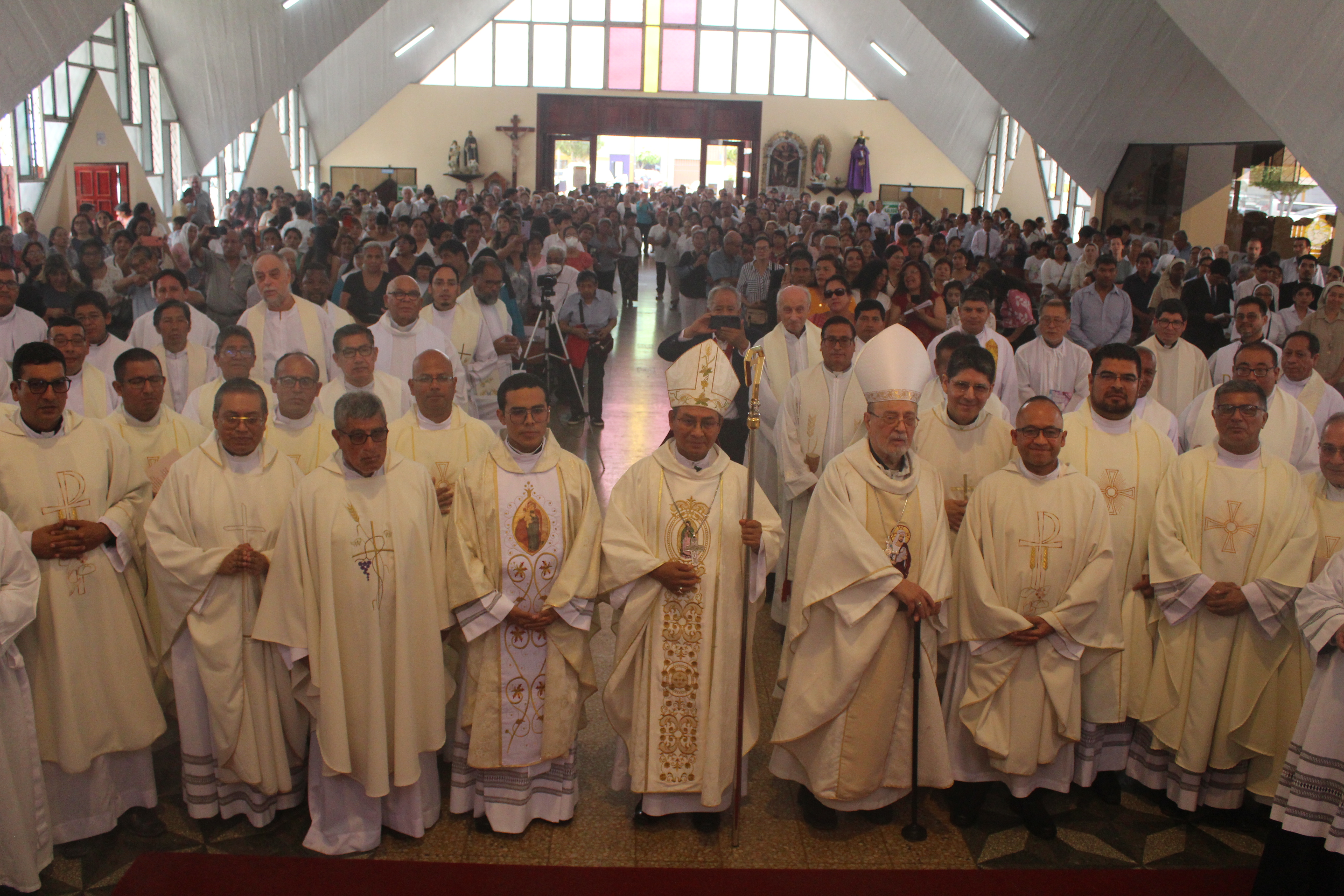 Nueva ordenación presbiteral en la Diócesis de Carabayllo